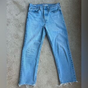 LEVI’S Light Blue Wedgie Straight Women's Jeans size 27 with Buttonfly raw hem